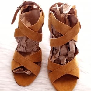 Antonio Melani Sandals SZ, 7  1/2